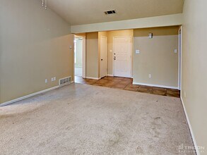 6625 Fair Oaks Dr in Watauga, TX - Building Photo - Building Photo