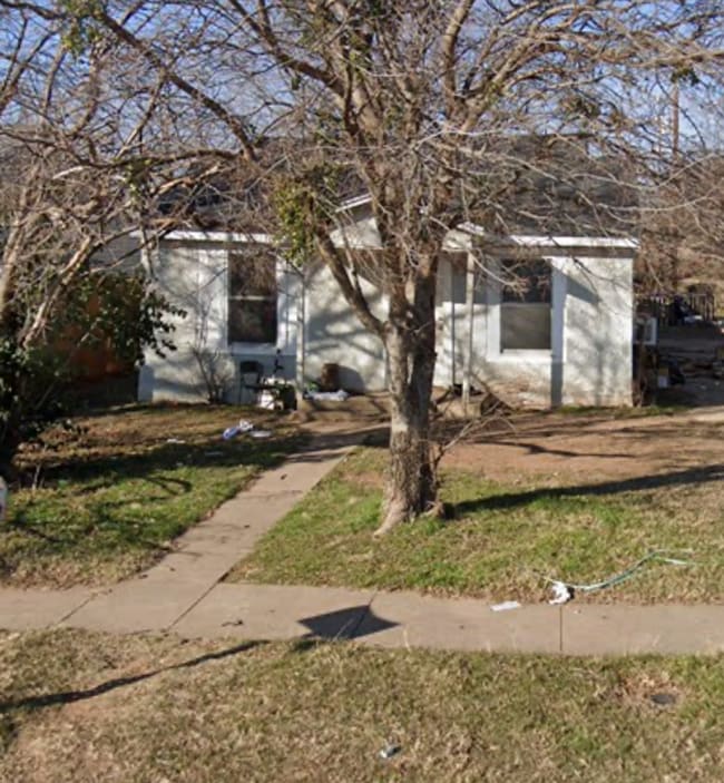 property at 1442 Portland Ave