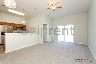 7920 Merrill Rd in Jacksonville, FL - Building Photo - Building Photo