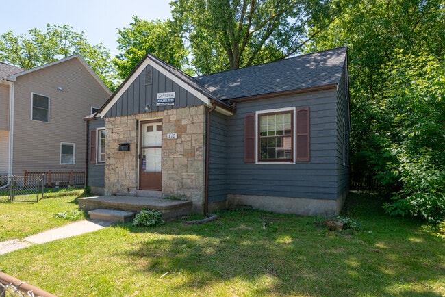 810 Sylvan Ave in Ann Arbor, MI - Building Photo - Building Photo