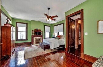 2113 Avenue H in Galveston, TX - Building Photo - Building Photo