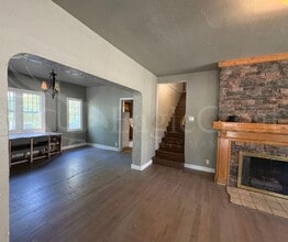 1035 E Isaacs Ave in Walla Walla, WA - Building Photo - Building Photo