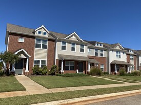 Promenade at River Landing Apartments