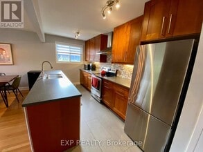 1344 Avenue U in Ottawa, ON - Building Photo - Building Photo