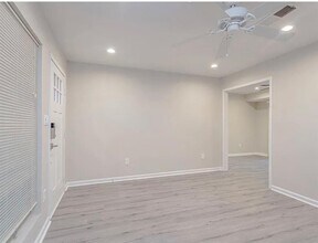 1009 Alden Dr in Austin, TX - Building Photo - Building Photo