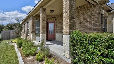 26207 Lost Creek Way in Boerne, TX - Building Photo - Building Photo