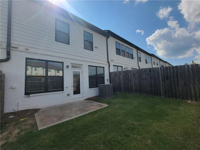 116 Auburn Gate Ln in Auburn, GA - Building Photo - Building Photo