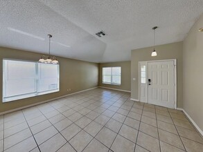 2539 Chatham Cir in Kissimmee, FL - Building Photo - Building Photo