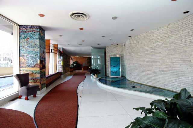 6301 N Sheridan Rd, Unit 11N in Chicago, IL - Foto de edificio - Building Photo