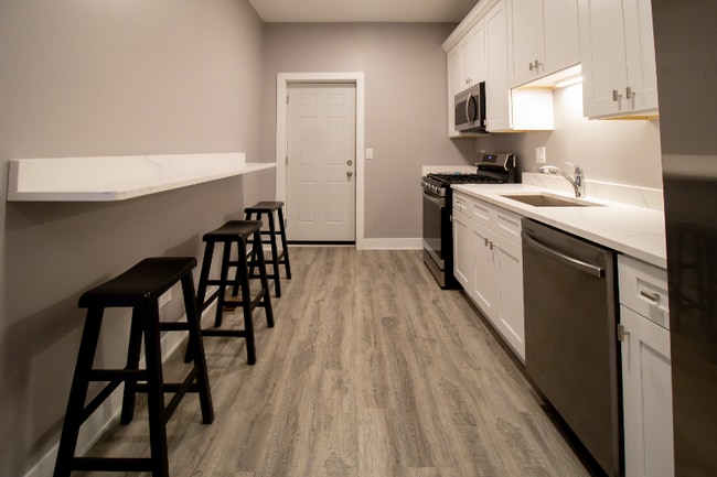 5310 S Harper Ave in Chicago, IL - Building Photo - Building Photo