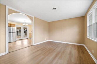 2107 7 Mile Ferry Rd in Clarksville, TN - Building Photo - Building Photo