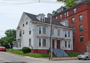 790-792 Congress St in Portland, ME - Building Photo - Building Photo