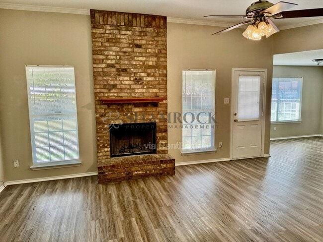116 Lindenwood Ln W in Hewitt, TX - Building Photo - Building Photo