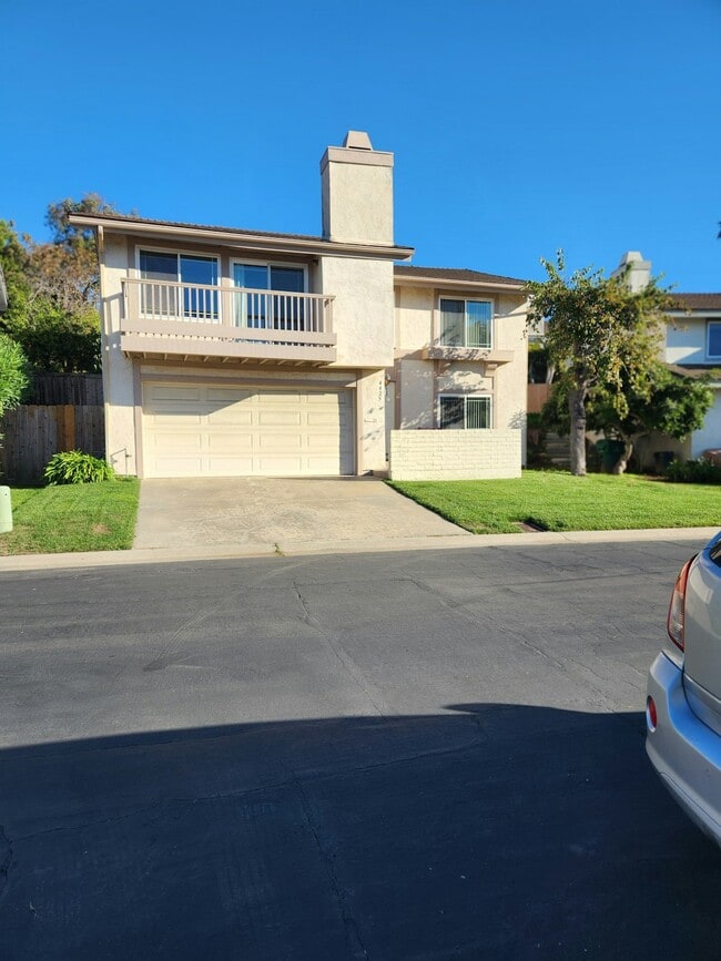 4425 Caminito Pedernal in San Diego, CA - Building Photo - Building Photo