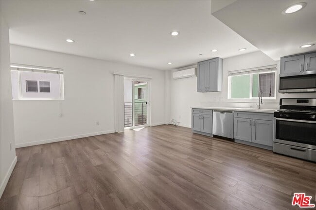 property at 1885 W 20th St