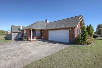 5156 Cicada Cir in Murfreesboro, TN - Building Photo - Building Photo