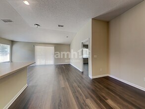 6090 Sage Willow Way in Jacksonville, FL - Building Photo - Building Photo