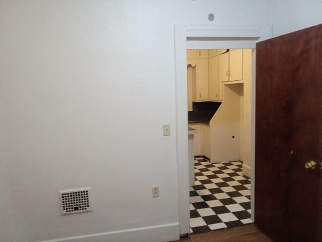 1820 Marne Ave in Toledo, OH - Foto de edificio - Building Photo