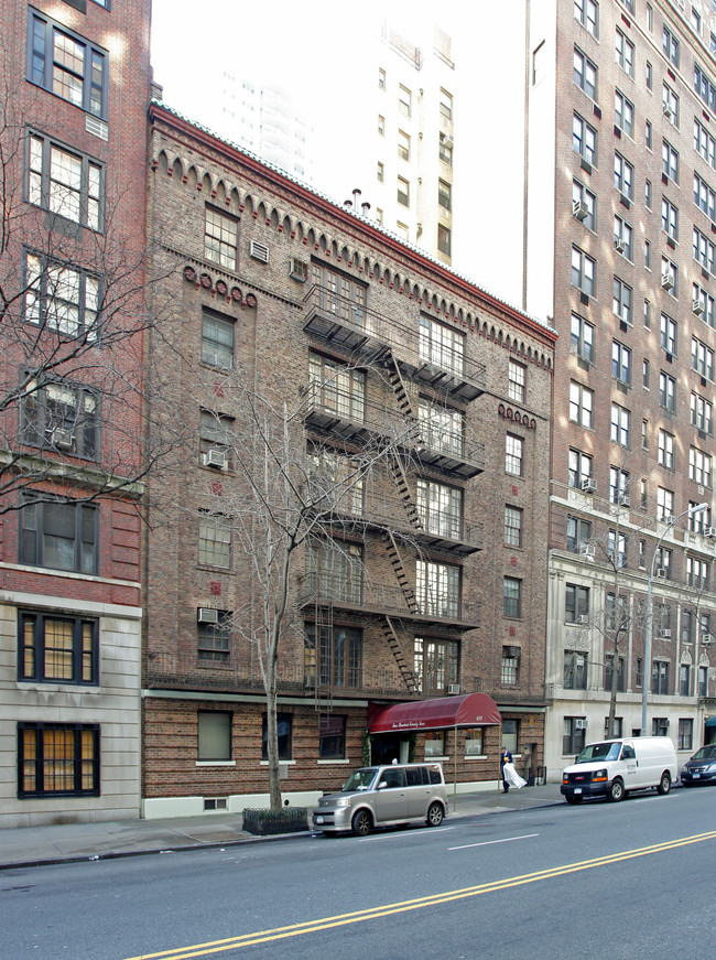 424 E 57th St in New York, NY - Foto de edificio - Building Photo