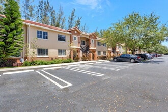 3730 N Jog Rd in Royal Palm Beach, FL - Building Photo - Building Photo
