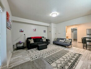676 Markea Ave in Salt Lake City, UT - Building Photo - Building Photo
