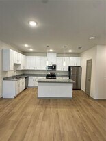 691 Union Chapel Rd in Cedar Creek, TX - Building Photo