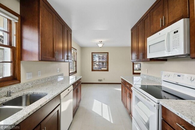 3705 Colorado Ave S in Minneapolis, MN - Building Photo - Building Photo