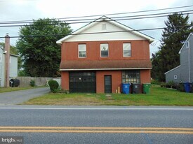 781 Paulsboro Rd in Swedesboro, NJ - Building Photo