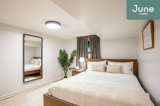756 Fairmont St NW-Unit -A in Washington, DC - Building Photo - Building Photo