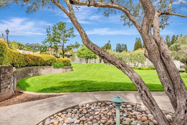 property at 4000 Farm Hill Blvd