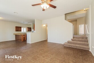 8423 S Egyptian Dr in Tucson, AZ - Building Photo - Building Photo