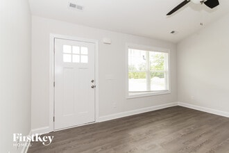 2523 No Mans Ave in Concord, NC - Foto de edificio - Building Photo