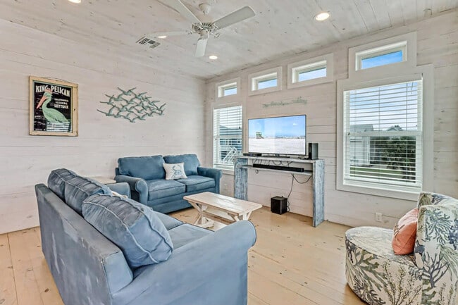 2727 Eleventh Street-SI ID1023271P, Unit SI ID1023271P in Port Aransas, TX - Building Photo - Building Photo