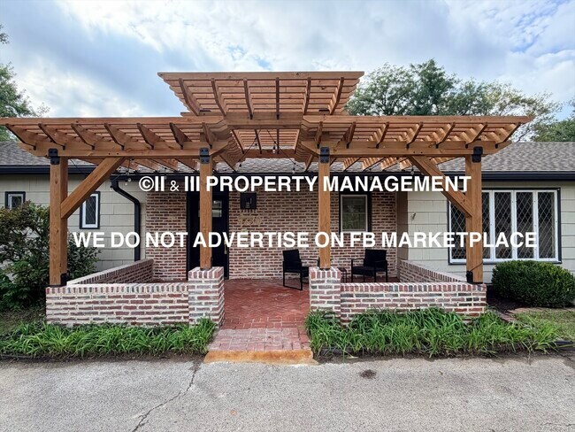 9730 State Line Rd in Leawood, KS - Foto de edificio - Building Photo