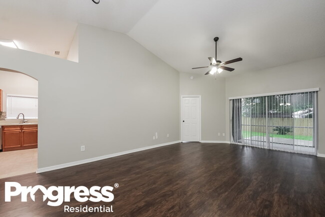 1122 Blackwood Way in Clermont, FL - Building Photo - Building Photo
