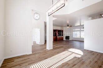 8614 Exodus Ln in Bakersfield, CA - Building Photo - Building Photo