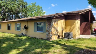 4152 Corsair Ave, Unit 4146 in Kissimmee, FL - Building Photo
