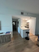 50 Menores Ave, Unit 408 in Coral Gables, FL - Building Photo - Building Photo