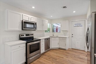 1037 Griffith Ave in Las Vegas, NV - Building Photo - Building Photo