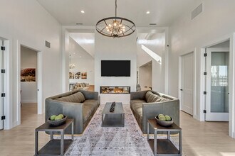 Ridgeline Parkway Apartments in Spanish Fork, UT - Building Photo - Building Photo