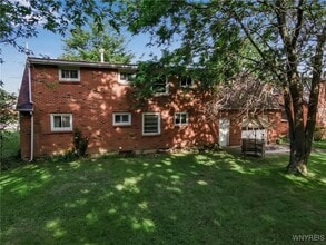 128 Circle Ln in Lackawanna, NY - Building Photo - Building Photo