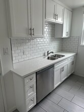 7735 Hollywood Blvd in Los Angeles, CA - Building Photo - Building Photo