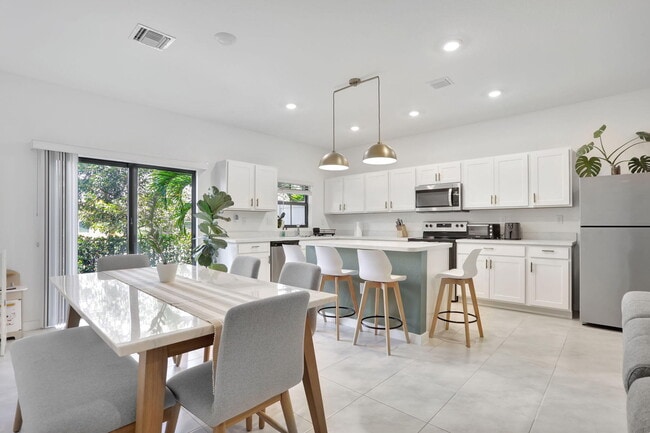 property at 877 NW 3rd Way