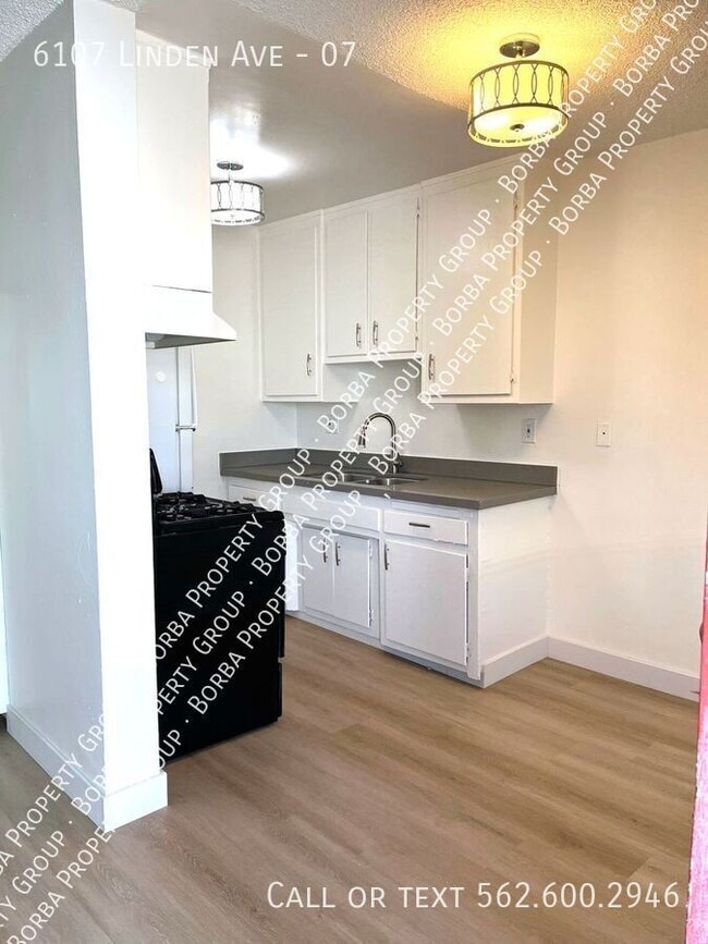 6107 Linden Ave in Long Beach, CA - Building Photo - Building Photo