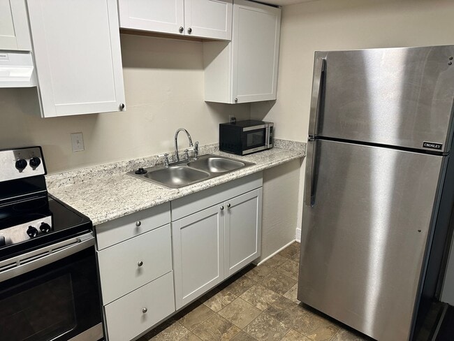 920 McAlway Rd in Charlotte, NC - Building Photo - Building Photo