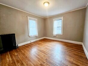 12 Saint Peter St, Unit 11 in Boston, MA - Building Photo - Building Photo