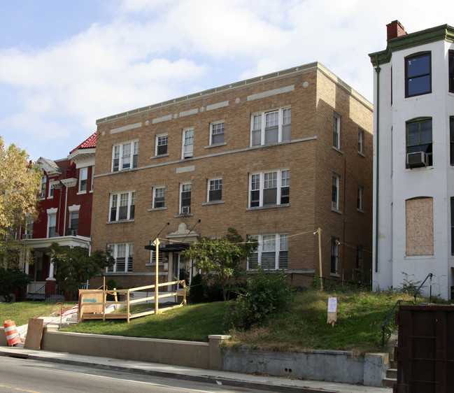 3519 13th St NW in Washington, DC - Building Photo - Building Photo