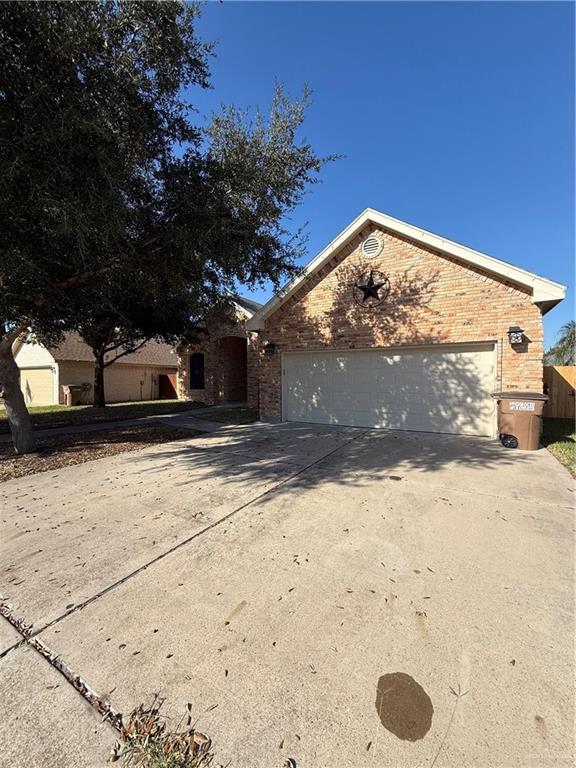 18 Kayla Ave in Edinburg, TX - Building Photo - Building Photo
