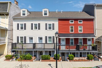 213-219 High St in Phoenixville, PA - Building Photo - Building Photo