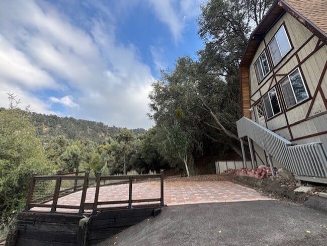 property at 14412 Yosemite Ct